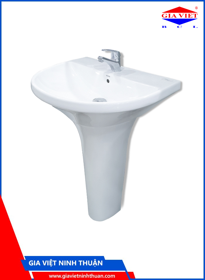 Chậu lavabo treo tường TOTO (chân dài)